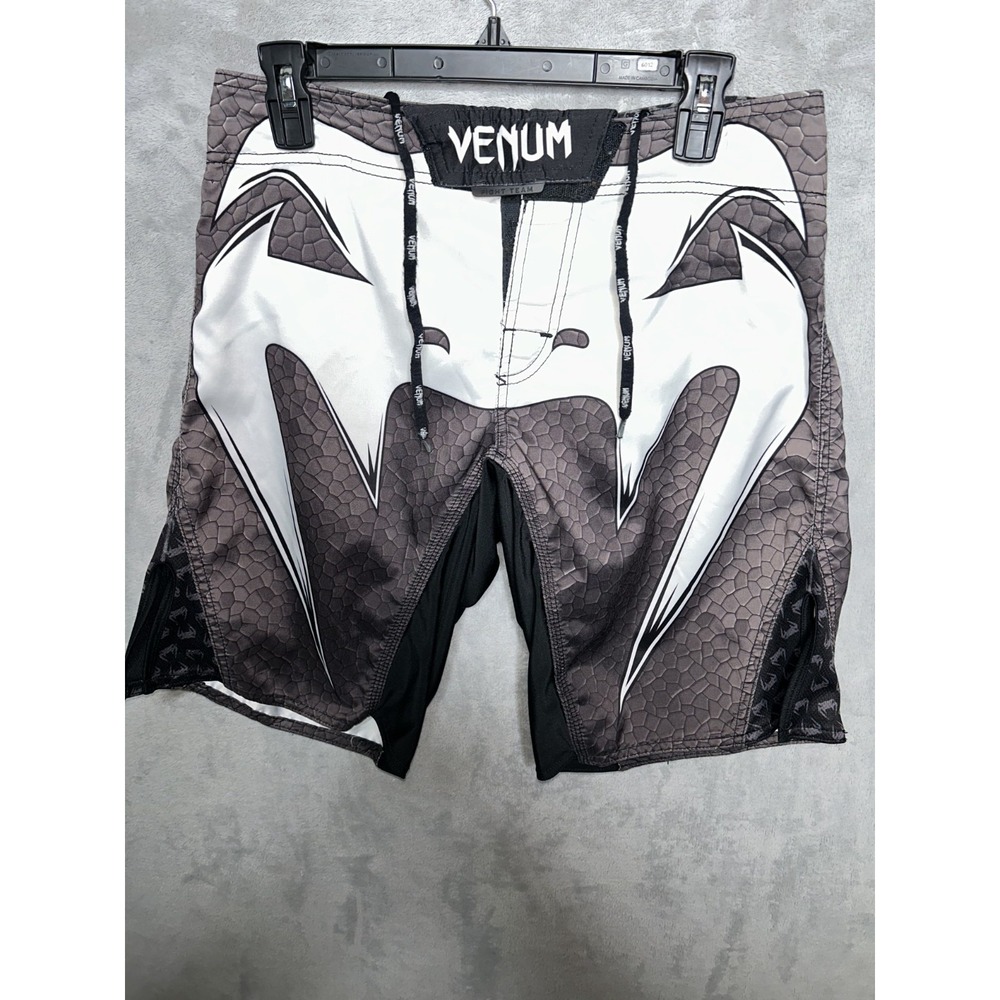 Venum Fight Shorts Mens 30 Gray Snakeskin MMA Muay Thai Trunks BJJ Grappling